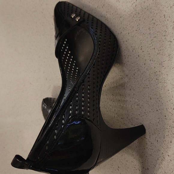 Via- Spiga heels. Size 6. - Picture 11 of 12